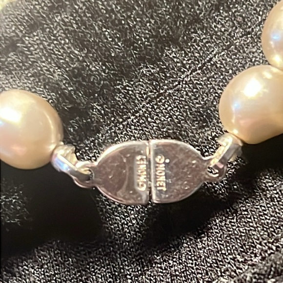 Monet silver tone faux pearl choker - Picture 5 of 5